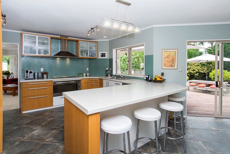 264 Cascades Road, Botany Downs, Manukau City