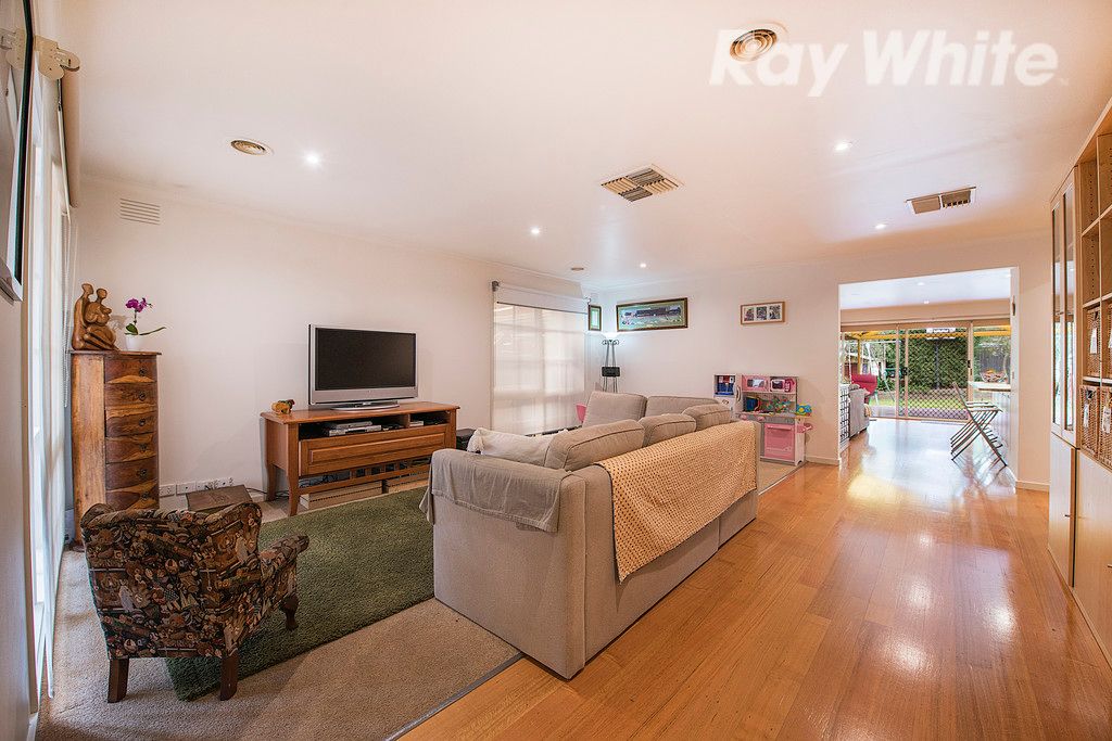 7 Cambden Park Parade, Ferntree Gully, VIC 3156