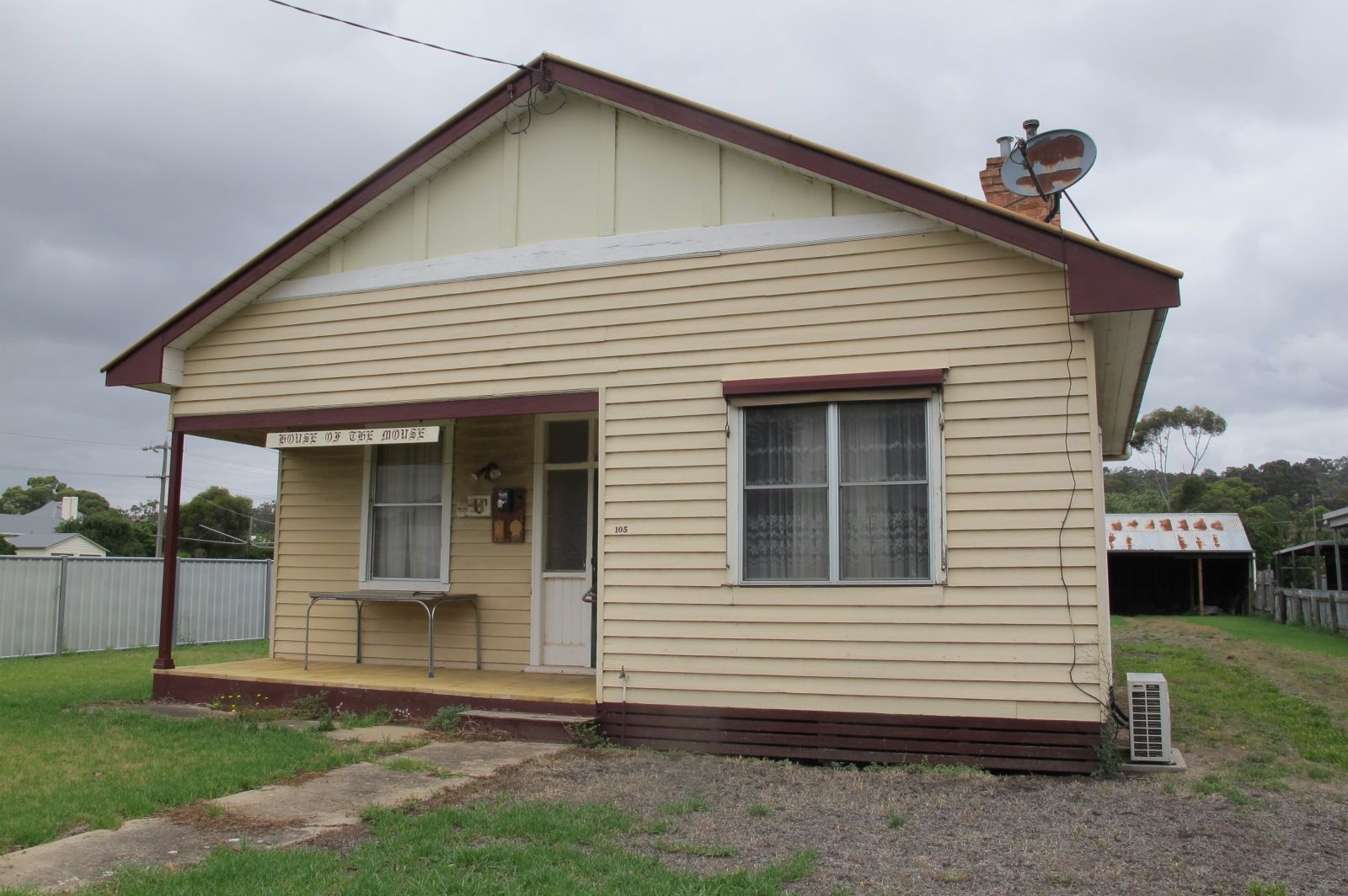 105 McLeod Street, Coleraine VIC 3315