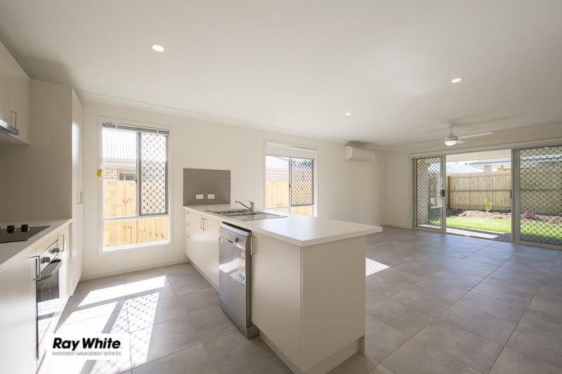 16 Huntingdale Street, Leichhardt, QLD 4305