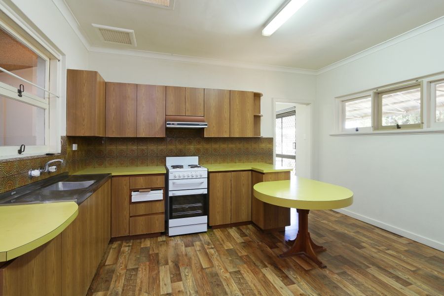 43 Martindale Avenue, Thornlie, WA 6108