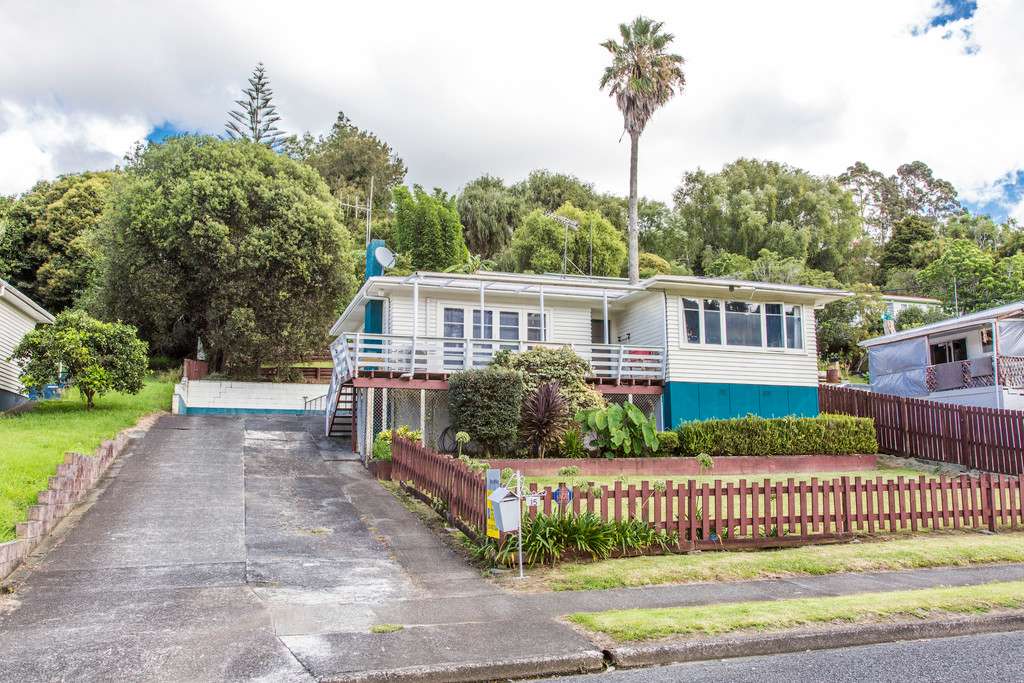 15 Silverstream Road photo 3