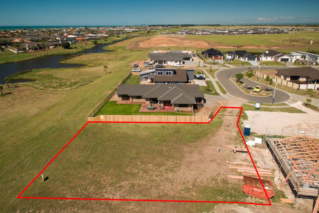 76 Cassinia Close, Papamoa, Tauranga City