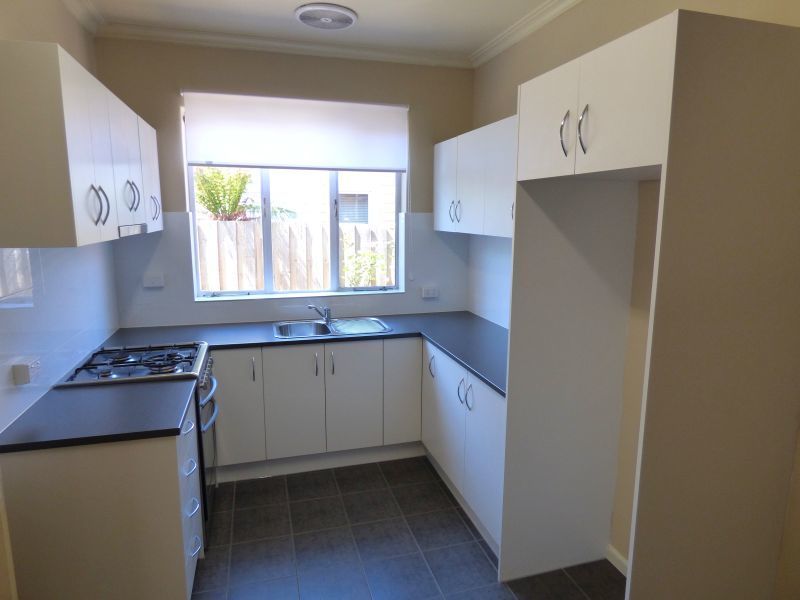 37 Orrong Avenue, Reservoir, VIC 3073