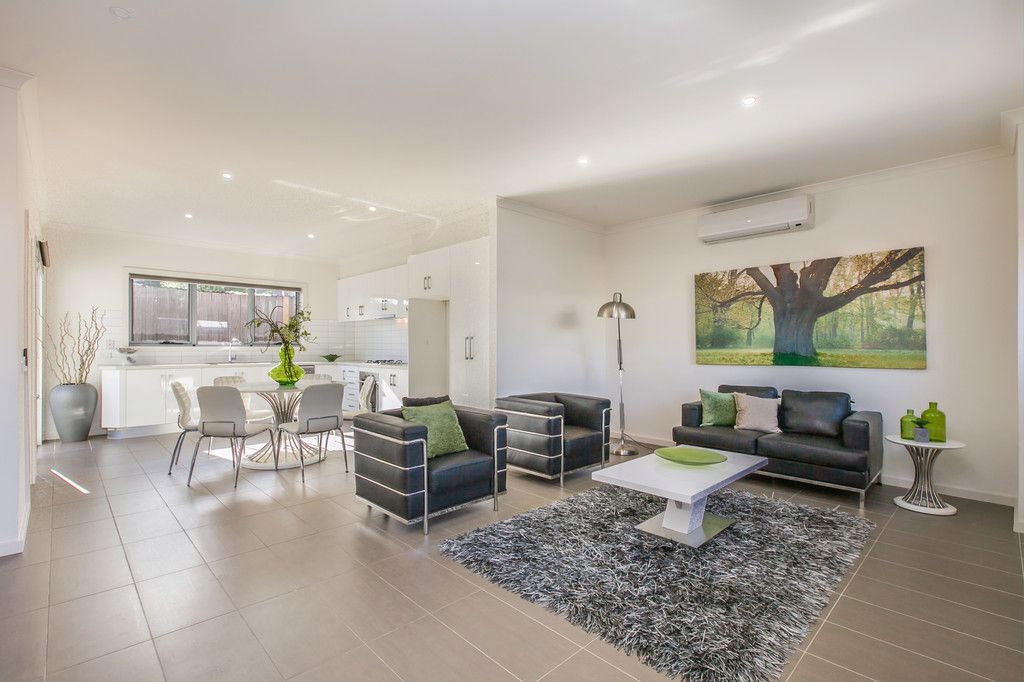 2/55 Yarra Avenue, Reservoir, VIC 3073
