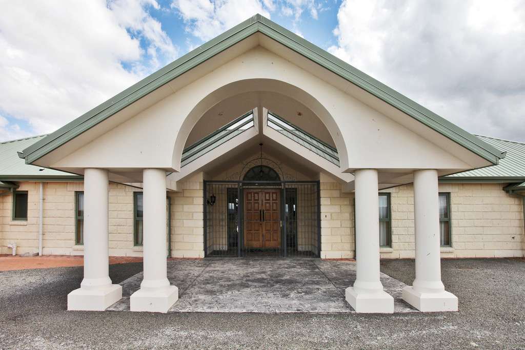 325 Mairaki Road photo 5
