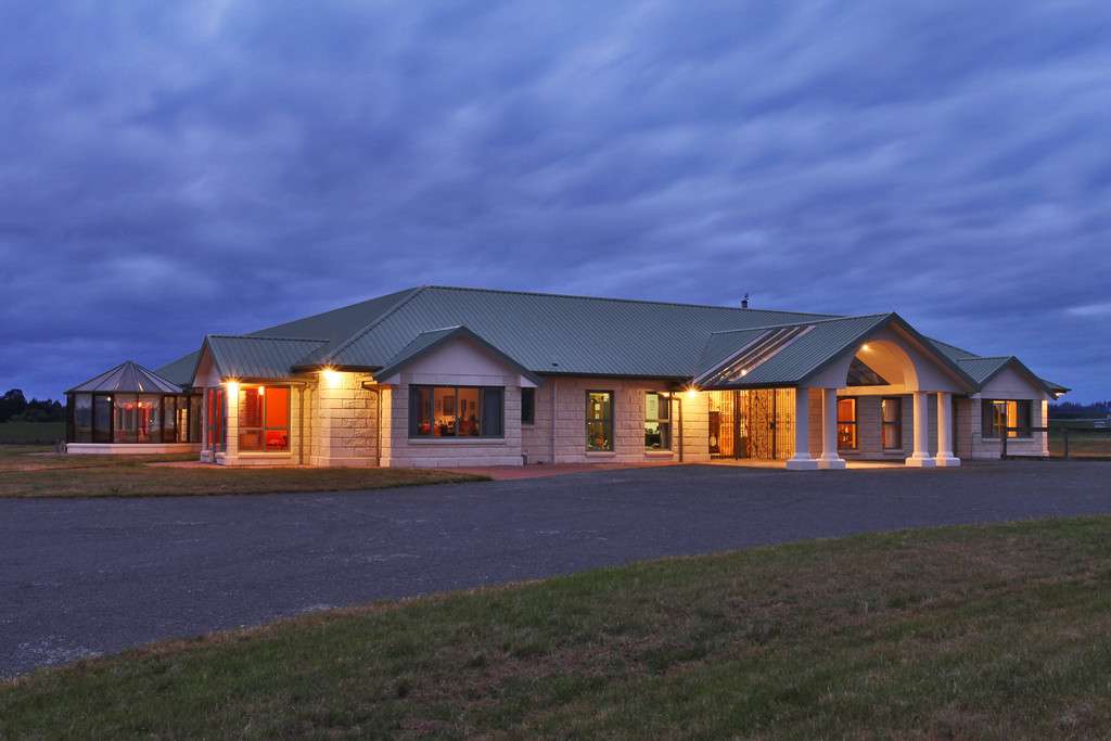 325 Mairaki Road photo 0