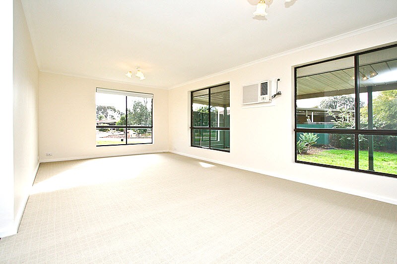 8 Mobbs Court, Salisbury North, SA 5108