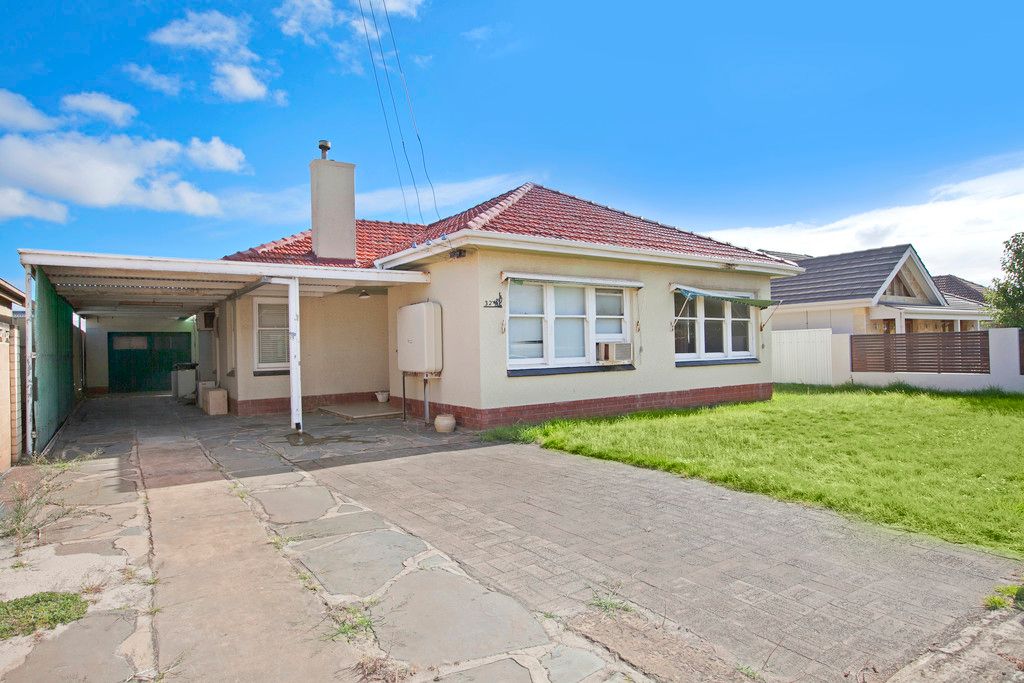 32 Reedie Street, Henley Beach SA 5022