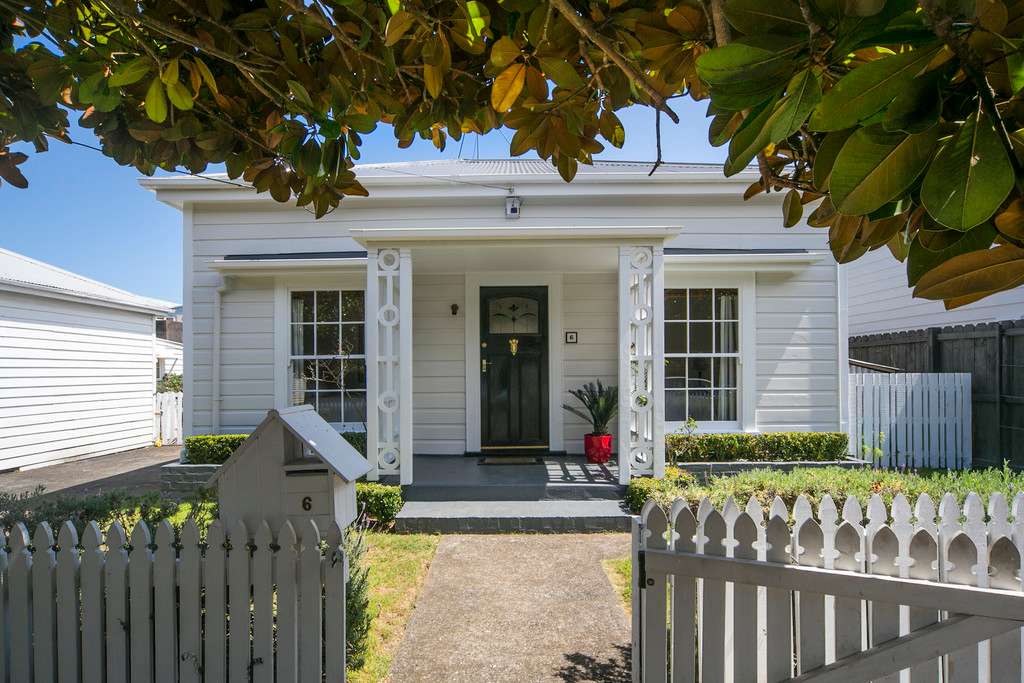 6 Cardwell Street, Onehunga, Auckland City Real Estate Ray White