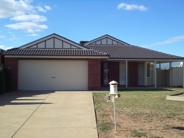 2 Woodlands Circuit, Echuca, VIC 3564