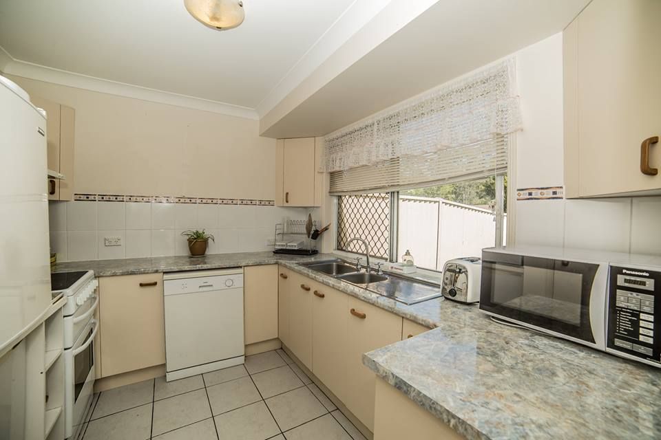 13 Floyd Court, Parkwood, QLD 4214