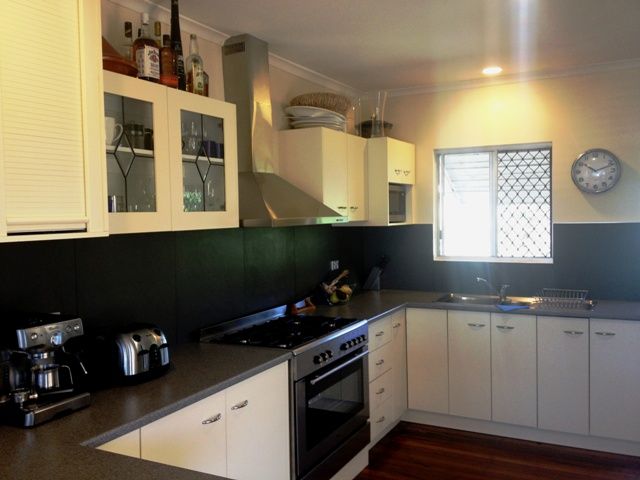 392 Coolangatta Road, Bilinga, QLD 4225