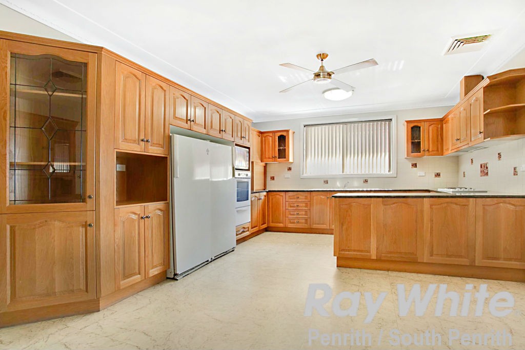 54 Great Western Highway, Colyton, NSW 2760