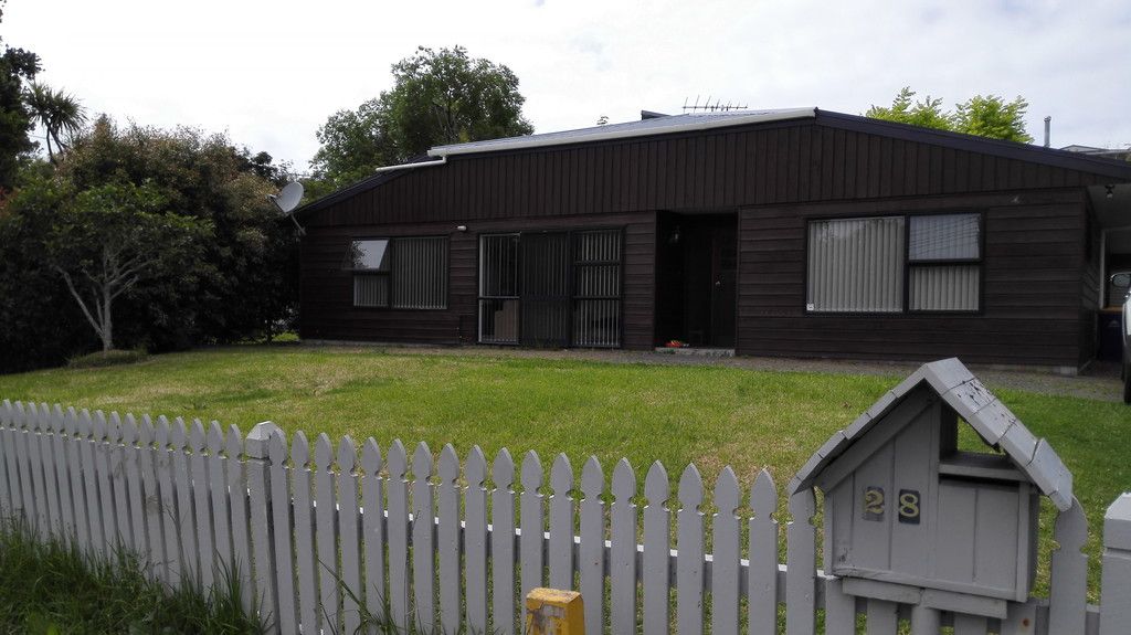 28 Glenvar Drive, Torbay, North Shore City