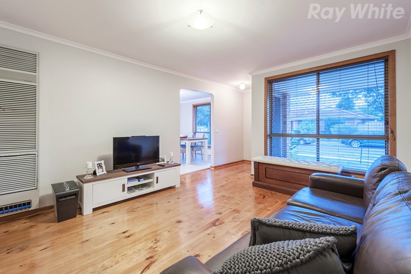 1A Gaze Court, Mill Park, VIC 3082