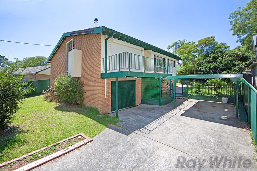 25 Lauren Avenue