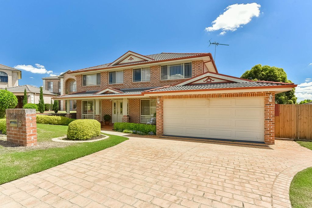 9 Lord Castlereagh Circuit, Macquarie Links, NSW 2565