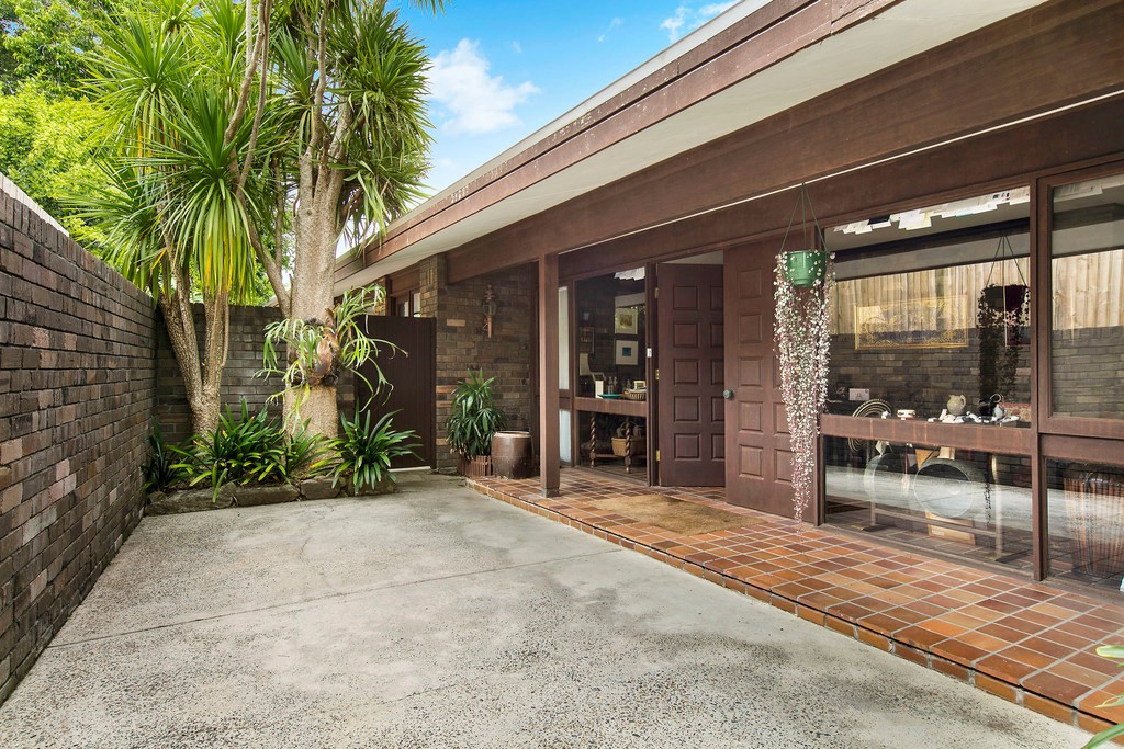 26a Ku-ring-gai Avenue, Turramurra, NSW 2074