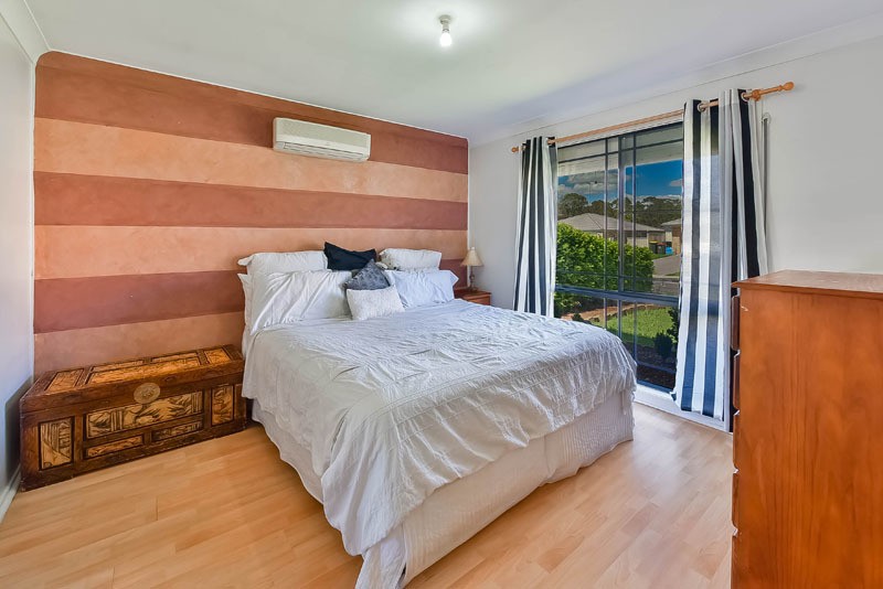 43 Bardolph Avenue, Rosemeadow, NSW 2560