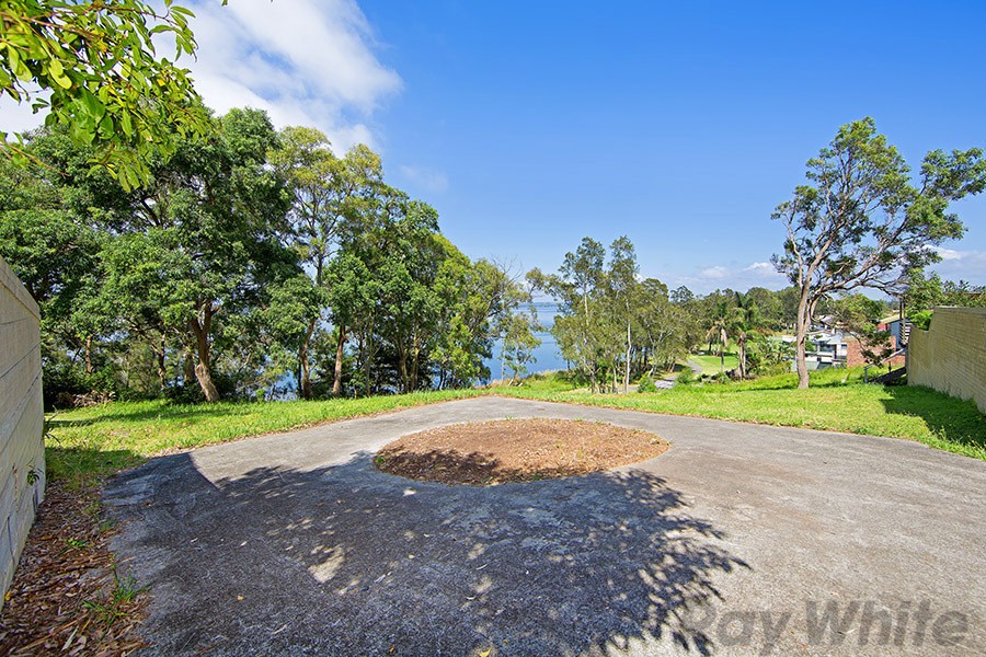 74 Diamond Head Drive, BUDGEWOI, NSW 2262