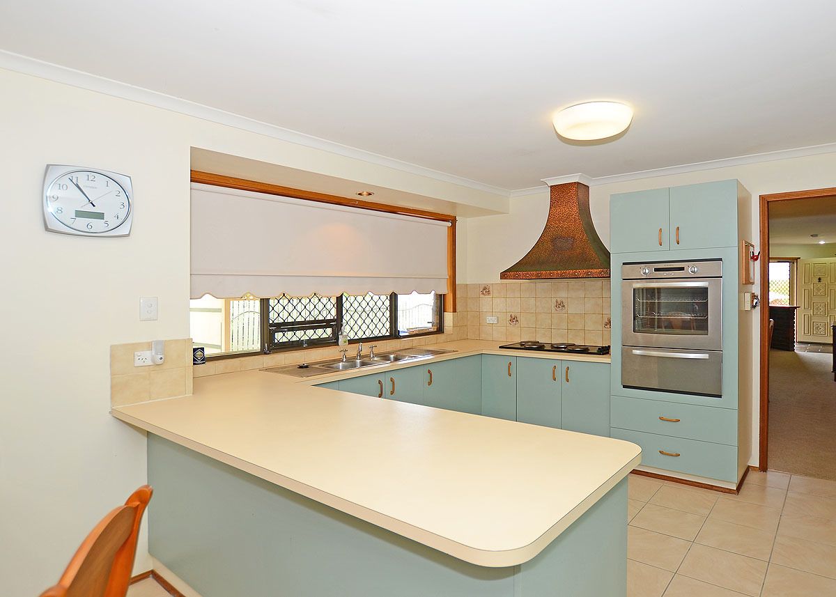 73 Murphy Street, Point Vernon, QLD 4655