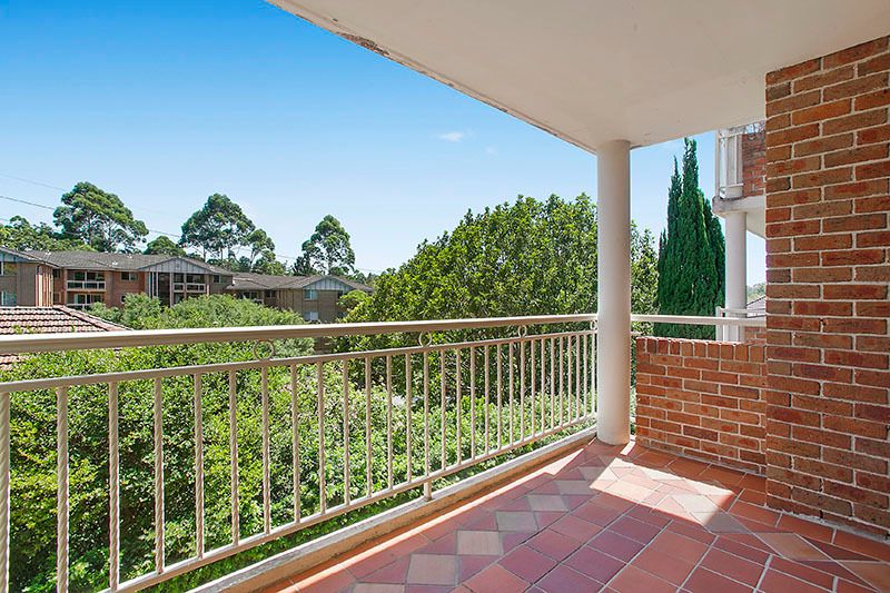 16-18 Bellbrook Avenue, Hornsby, NSW 2077