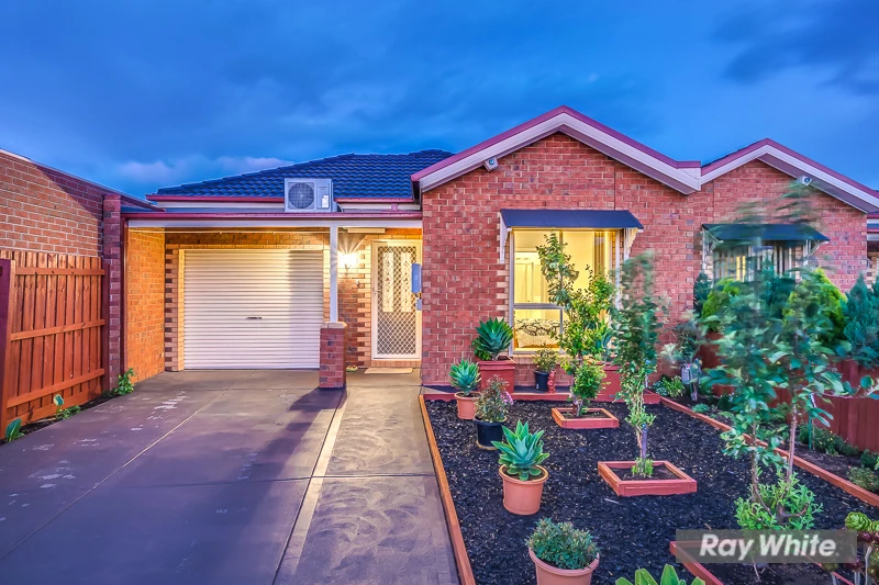 2/27 Harmony Drive, Tarneit, VIC 3029