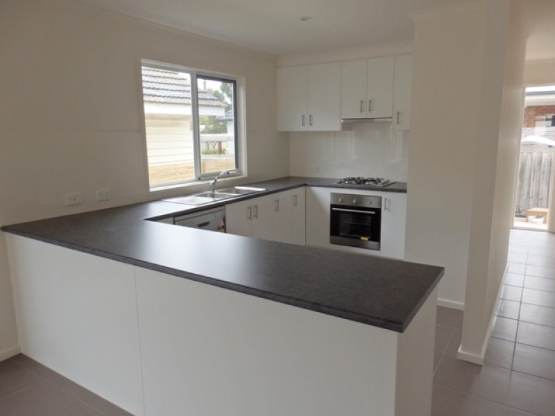 2/166 Townsend Road, St Albans Park, VIC 3219