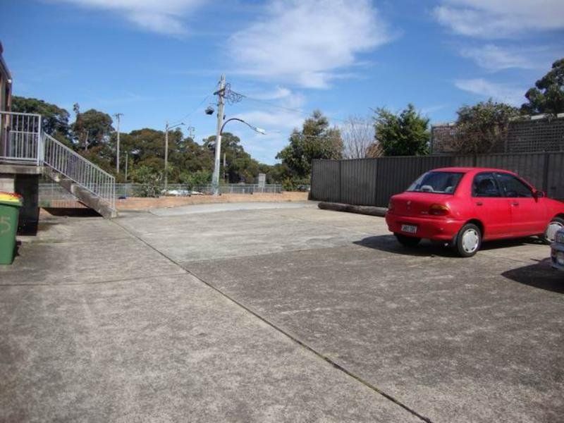 1/165 Oak Road, Kirrawee, NSW 2232