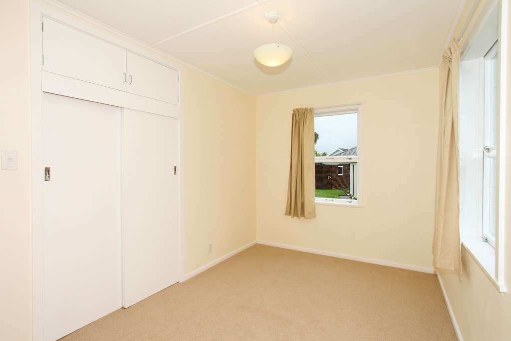 20 Charnwood Crescent photo 7