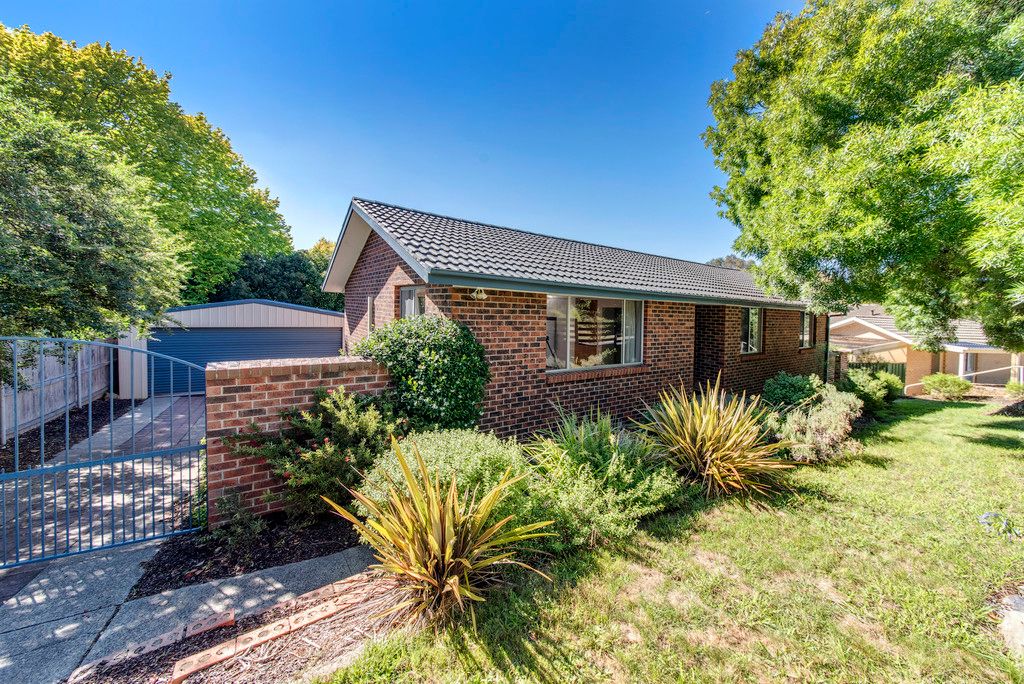 74 Alfred Hill Drive, Melba ACT 2615
