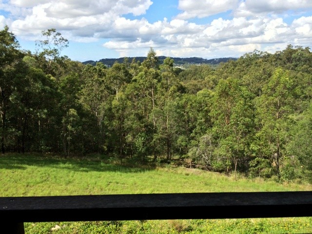 6 Akama Court, Mudgeeraba, QLD 4213