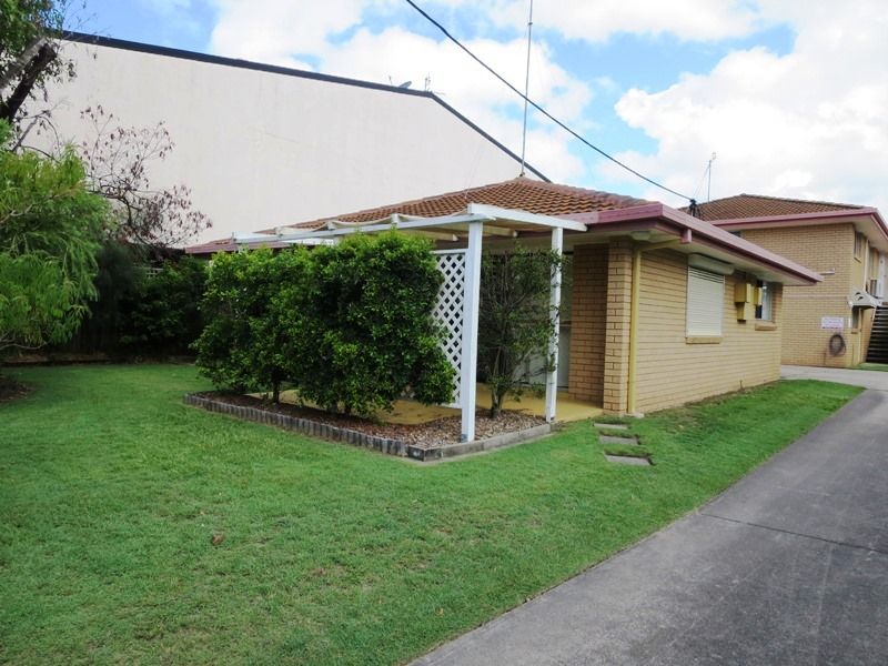 1/7 Pangarinda Place, Mooloolaba, QLD 4557