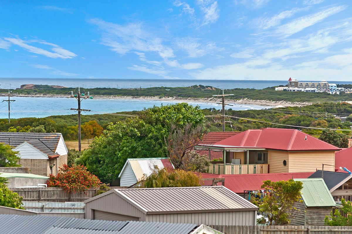 67 Ocean Grove, Warrnambool, VIC 3280