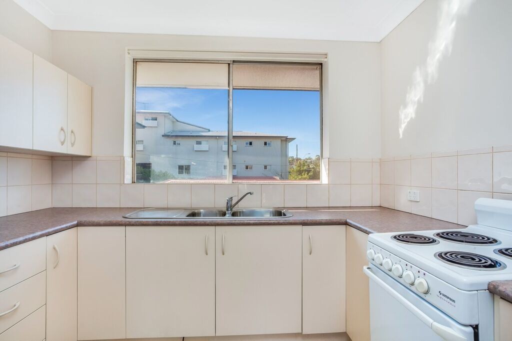 2/654 South Pine Road, Everton Park, QLD 4053