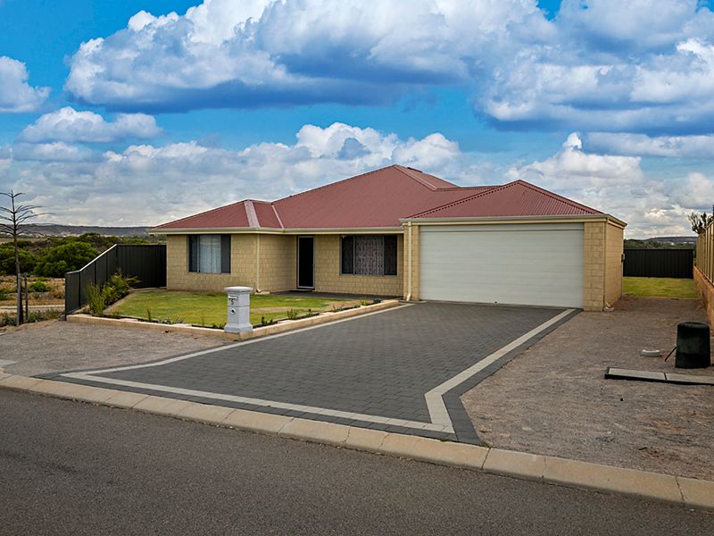 5 Schooner Pass, Glenfield, WA 6532