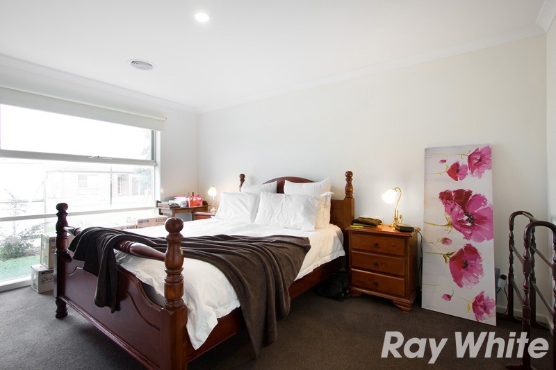 19 Heathfield Lane, Officer, VIC 3809