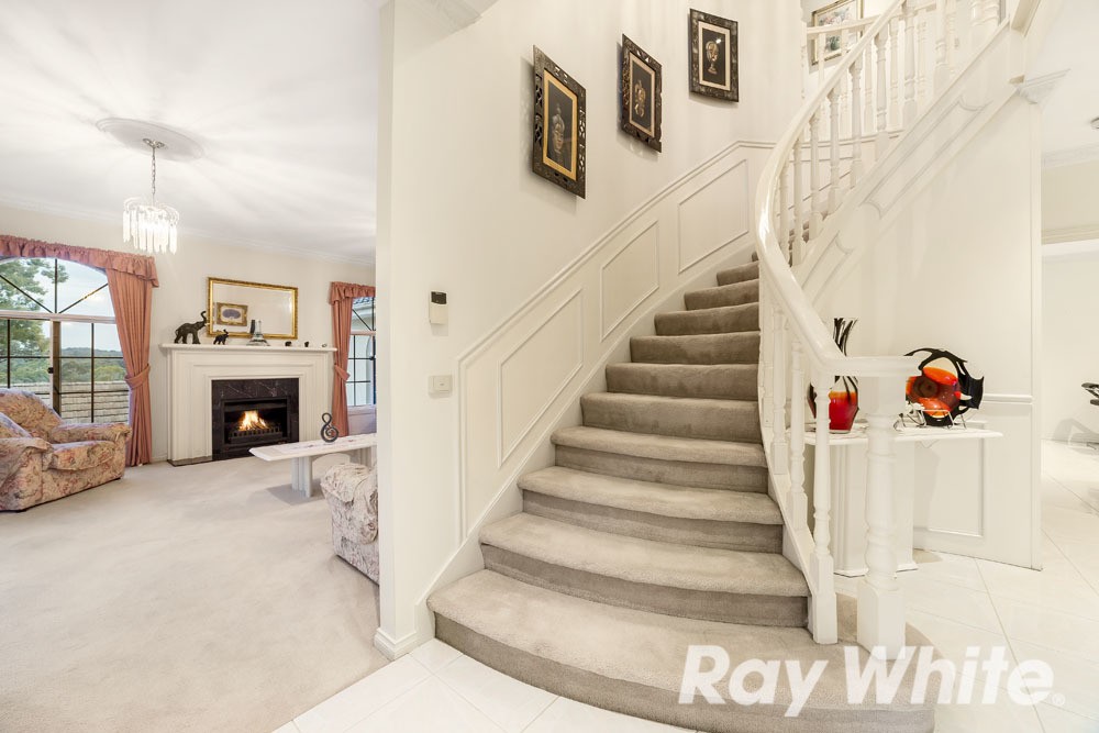 5 Elmwood Rise, Eltham North, VIC 3095