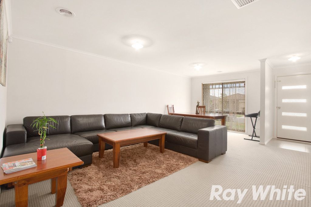 4 Currawong Crescent, Pakenham, VIC 3810
