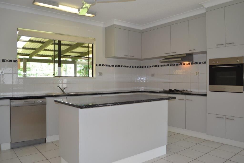 31 Periwinkle Avenue, Trinity Beach, QLD 4879