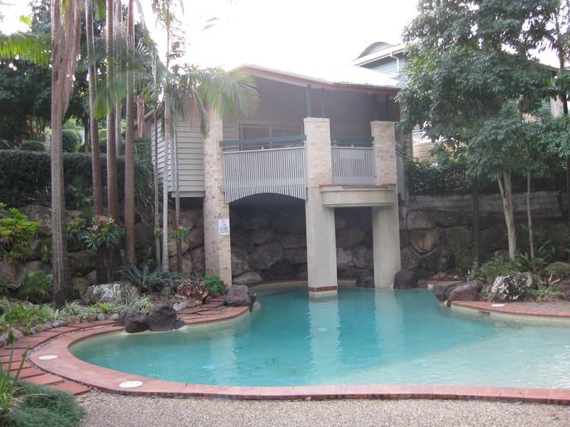 53/360 Simpsons Road, Bardon, QLD 4065