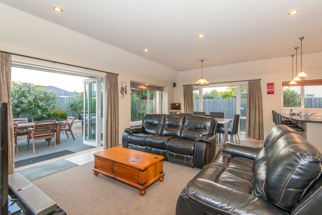 4 Matua Place, Parklands, Christchurch City