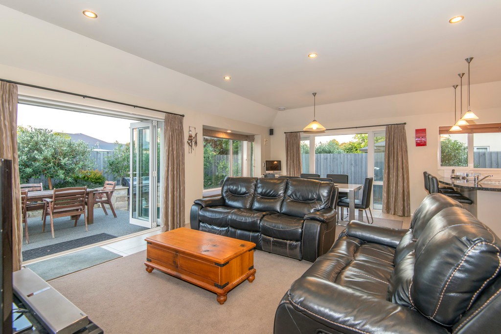 4 Matua Place, Parklands, Christchurch City