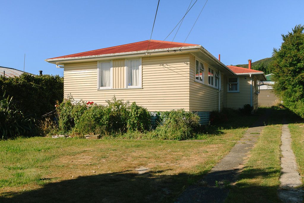 21 Coniston Street, Wainuiomata, Lower Hutt City