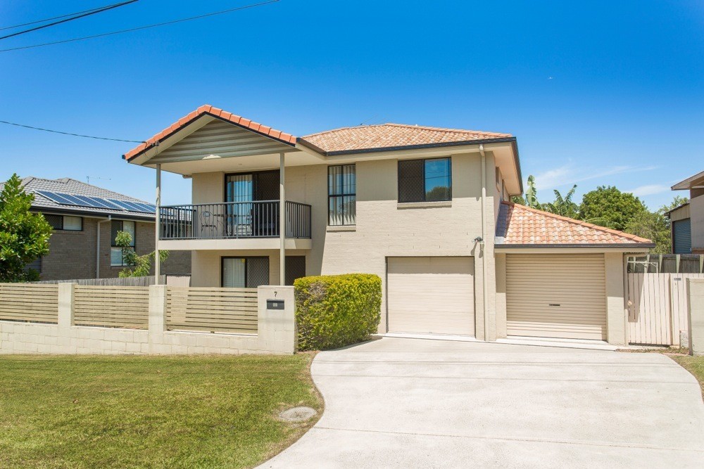 7 Cricket Street, Coopers Plains, QLD 4108