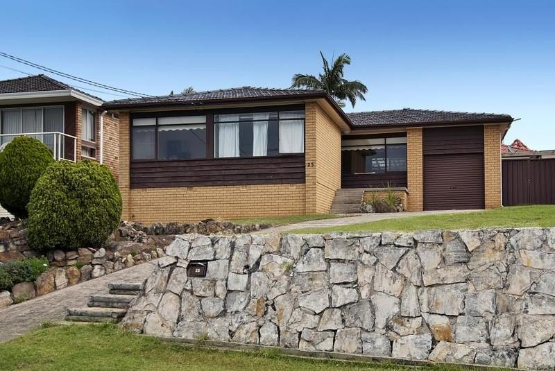 25 Bridgeview Road, Yarrawarrah, NSW 2233