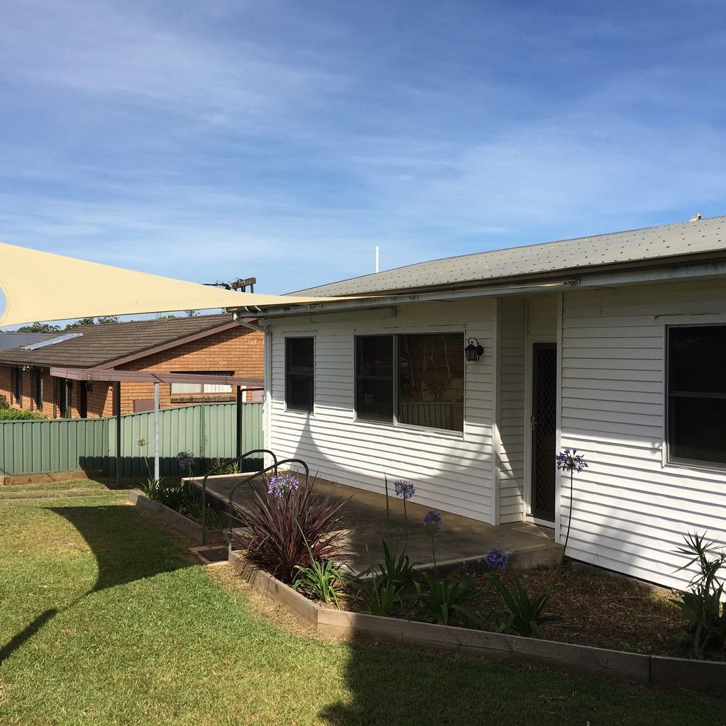16 Newcastle Street, MORISSET, NSW 2264