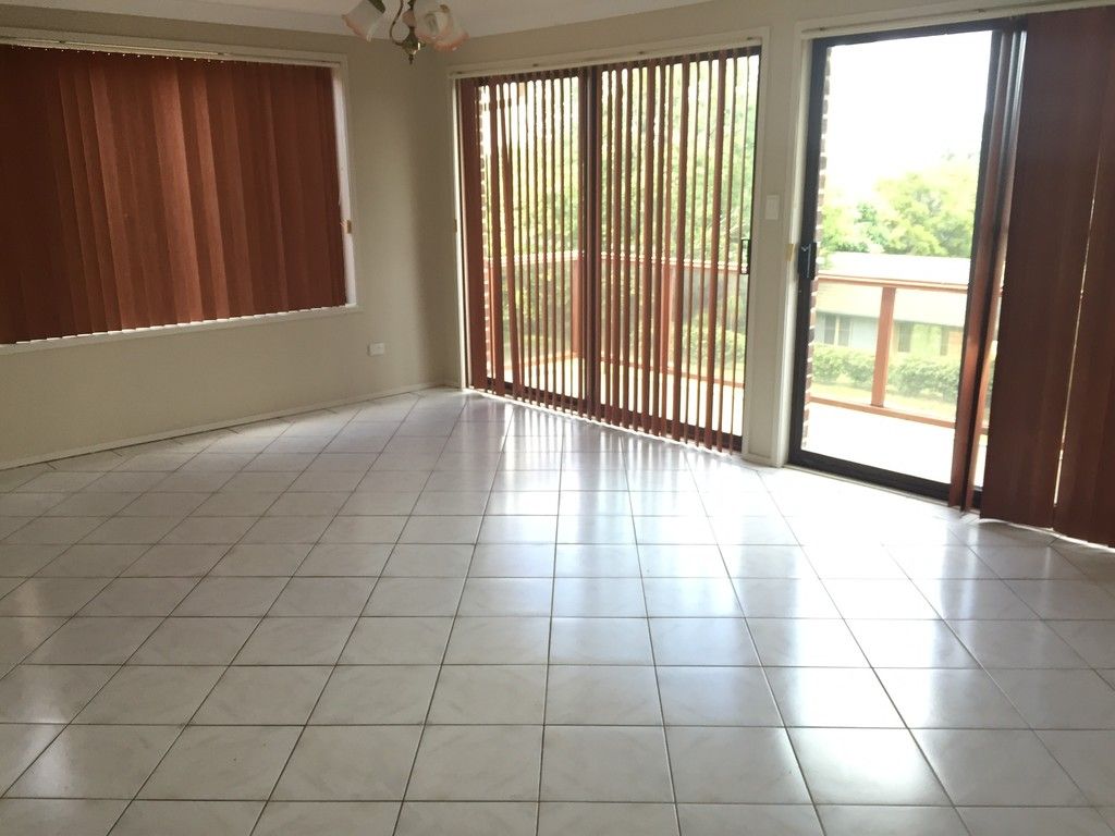 4 Jacaranda Close, Cooranbong, NSW 2265