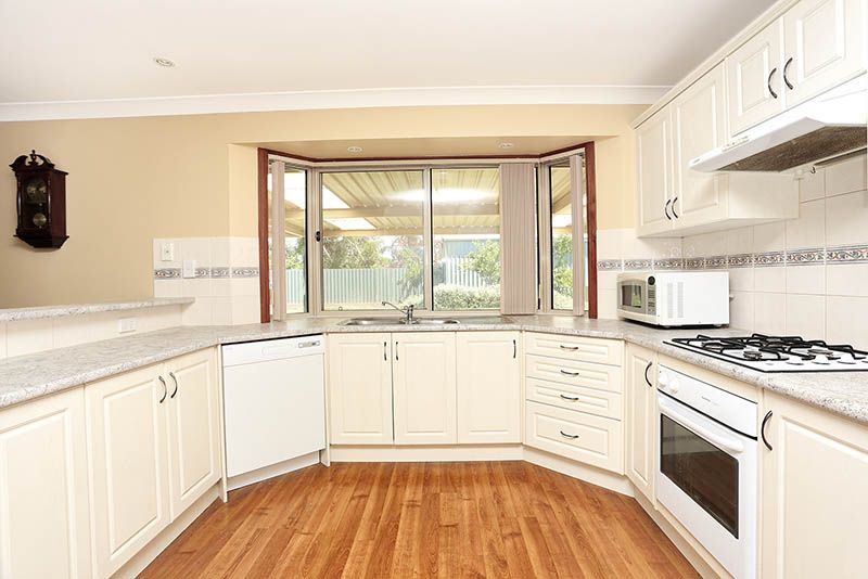 11 Sarah Candace Court, Munno Para West, SA 5115
